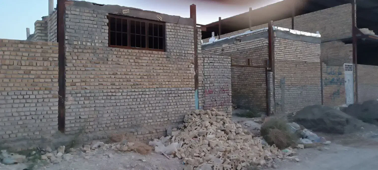 منزل ویلایی نیمه ساز ۱۳۰ متر پارک ملت شهرک ولیعصر|فروش خانه و ویلا|تربت‌حیدریه, شهرک ولیعصر|دیوار