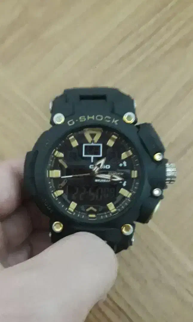 ساعتِ گَنگِ CASIO G-SHOCK|ساعت|بندر انزلی, انقلاب|دیوار