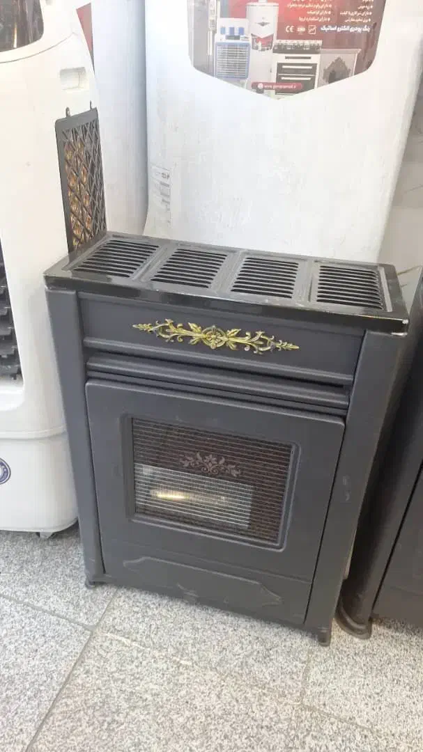 بخاری گازی طرح جدید رنگ نقره ای چکشی و مشکی|بخاری، هیتر، شومینه|قم, کیوانفر|دیوار
