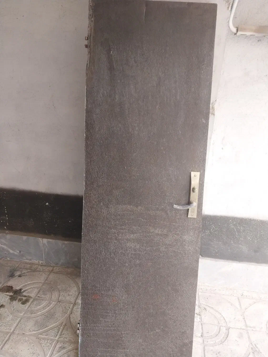 درب سرویس|مصالح و تجهیزات ساختمان|فردیس, فرامرزیه|دیوار