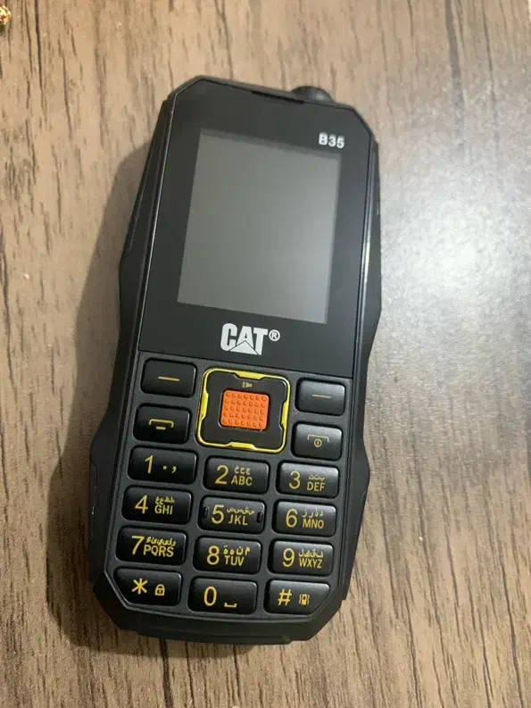 گوشی نظامی Cat|موبایل|یزد, |دیوار