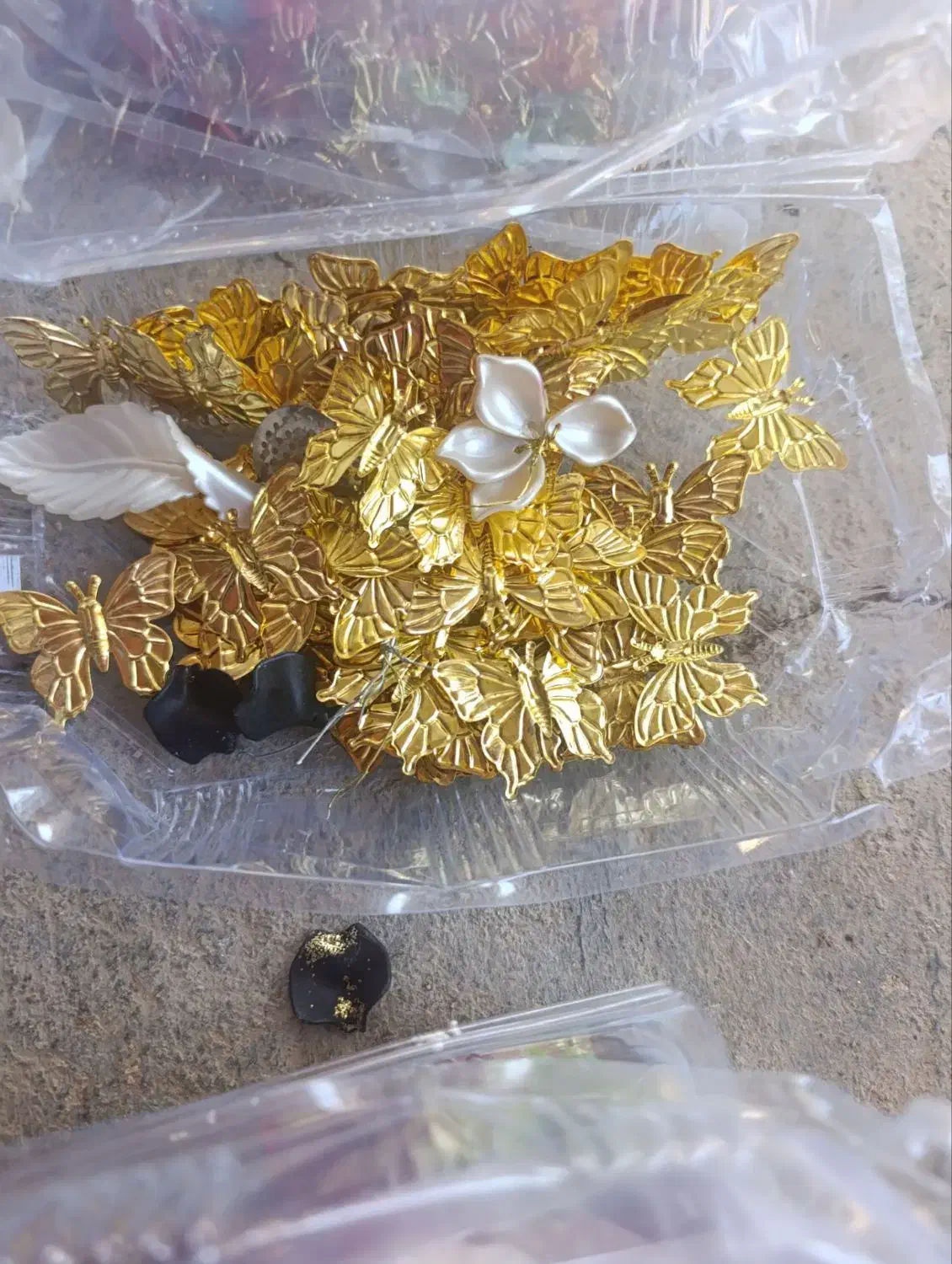 باسلام انواع مهره گل کریستال|صنایع دستی و سایر لوازم تزئینی|چرداول, |دیوار