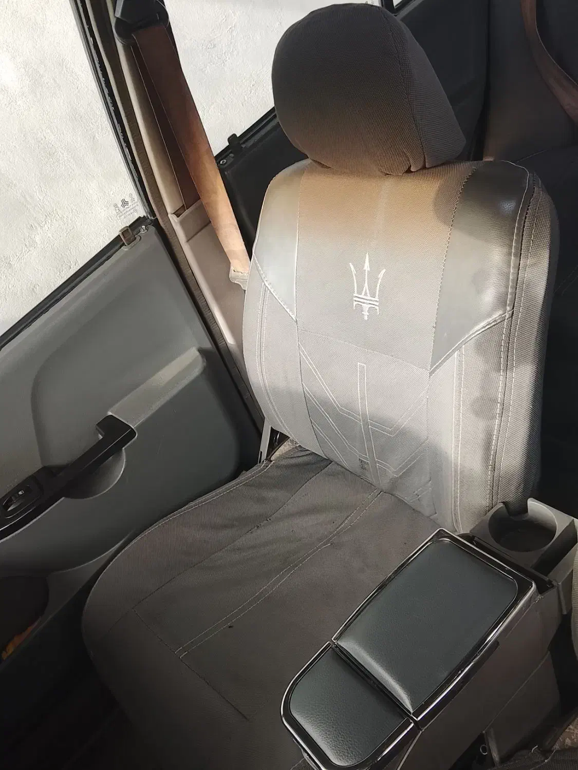 روکش سالم|روفرشی|نیشابور, گنبد سبز|دیوار