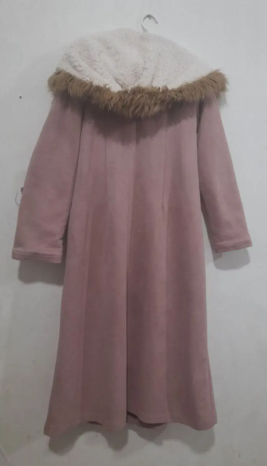 پالتو در حد نو|لباس|سلماس, |دیوار