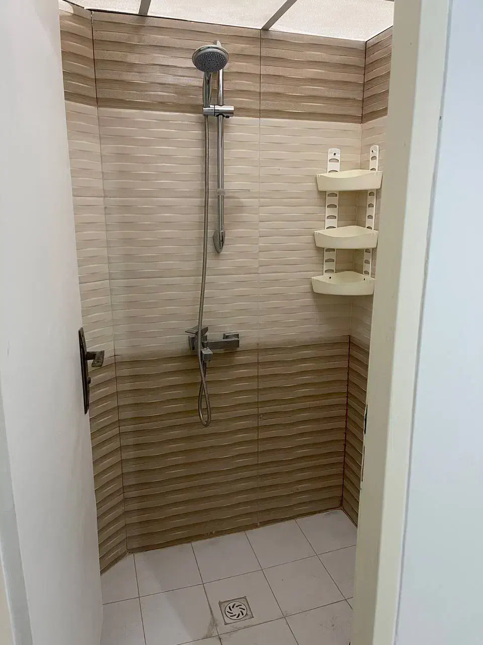 اجاره روزانه آپارتمان های مبله تمیز/مستقیم از مالک|اجارهٔ کوتاهمدت آپارتمان و سوئیت|تهران, توحید|دیوار