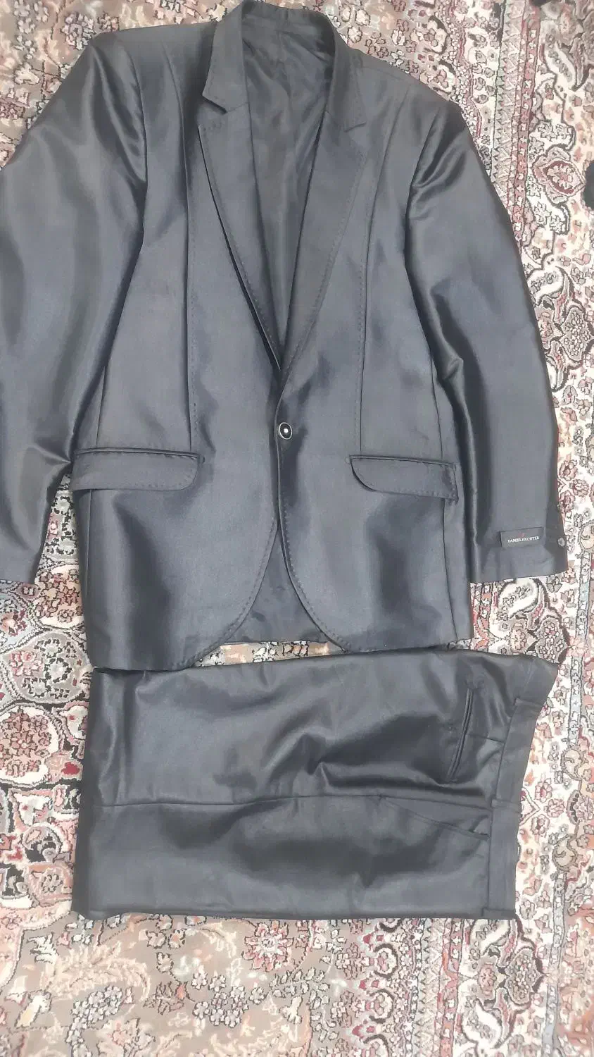 کت و شلوار مردانه|لباس|پاکدشت, حصار امیر|دیوار