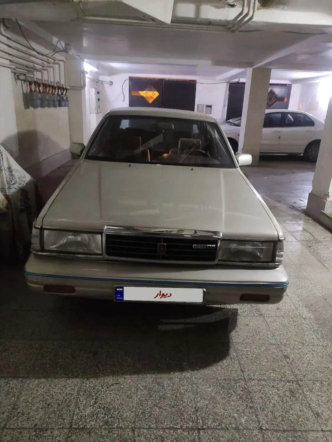 ماشین مزدا سواری|خودرو سواری و وانت|گرگان, |دیوار