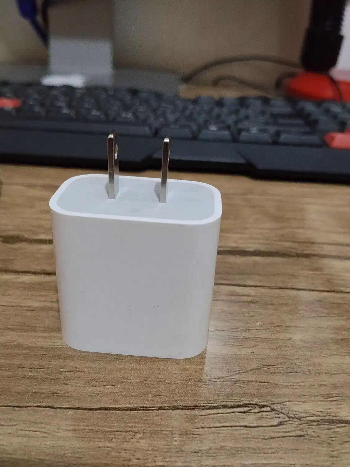 شارژر و کابل aiphone|لوازم جانبی موبایل و تبلت|بناب, |دیوار