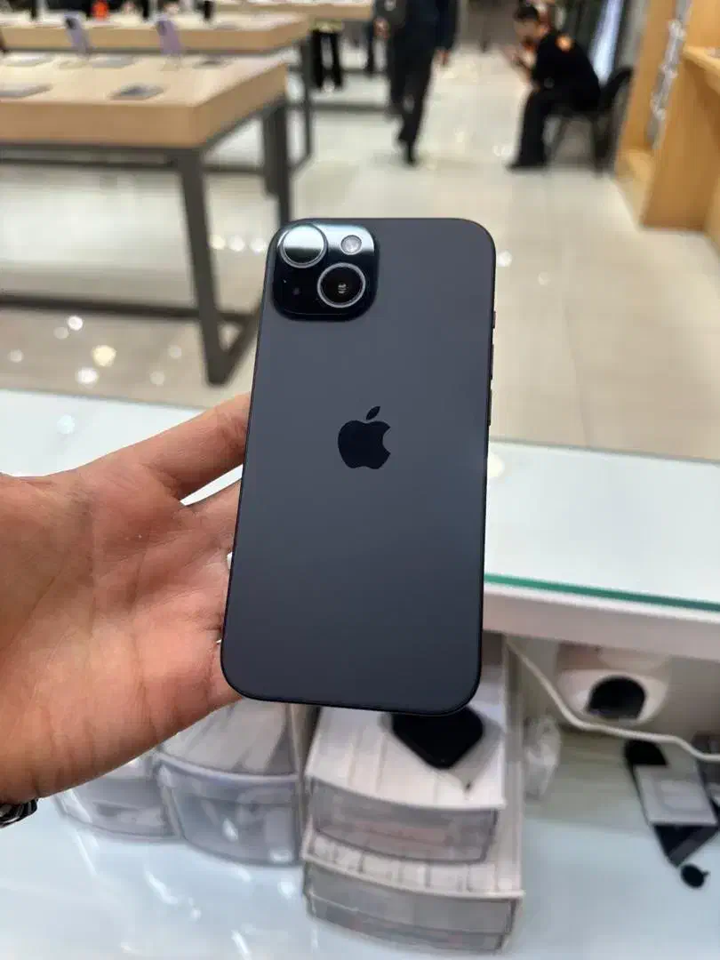 Iphone 15 normal|موبایل|تهران, شیخ هادی|دیوار