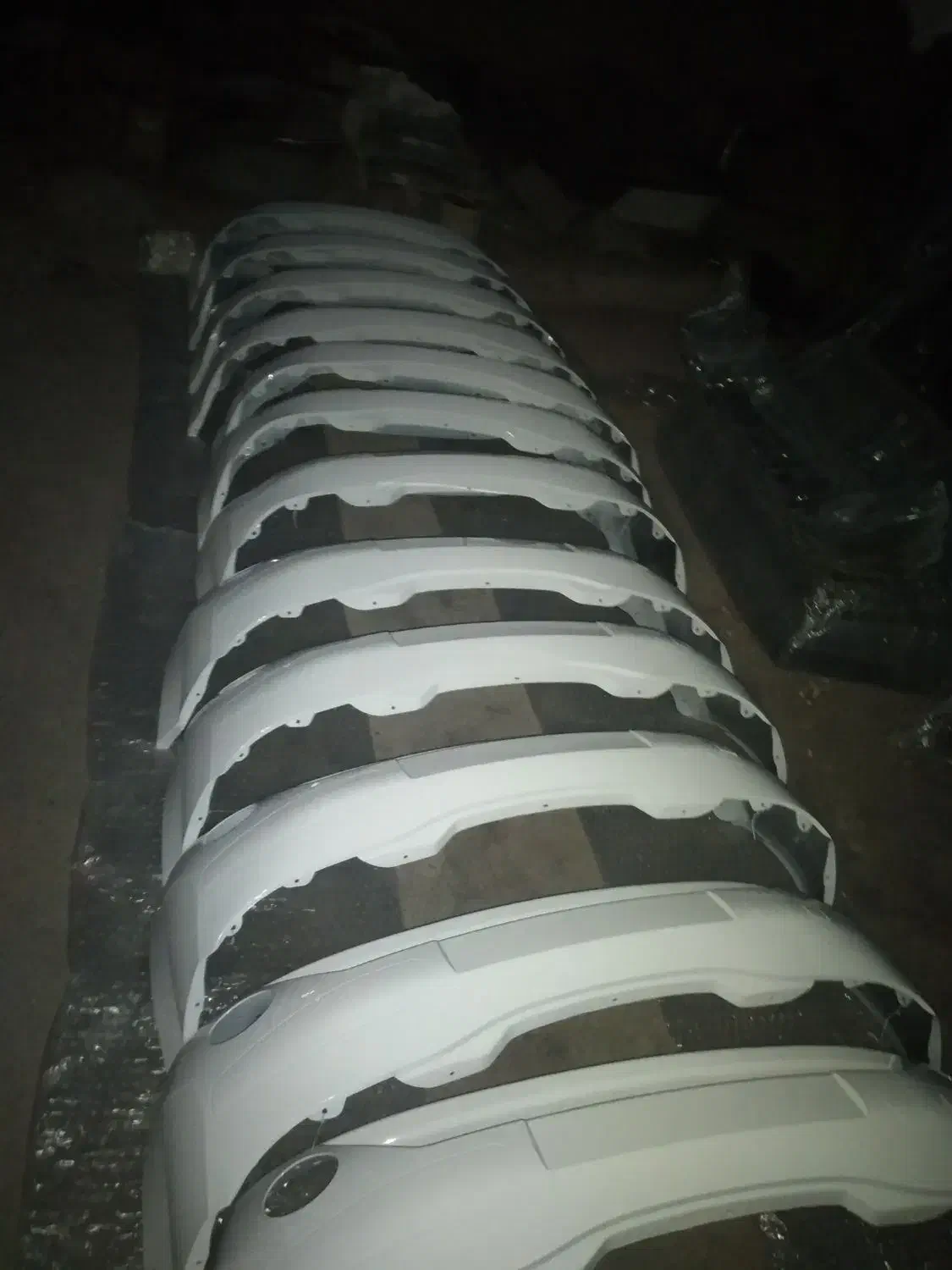 سپر دایاق جلو پنجره|قطعات یدکی و لوازم جانبی|فامنین, |دیوار