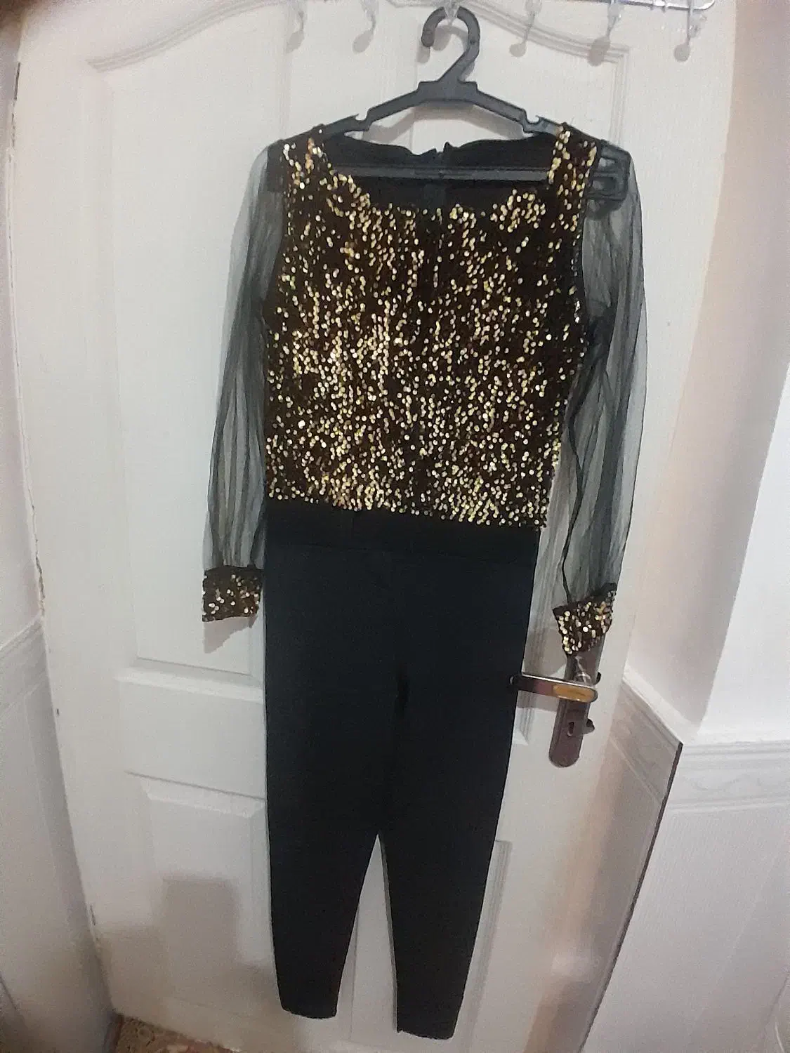 سرهم|لباس|یامچی, |دیوار