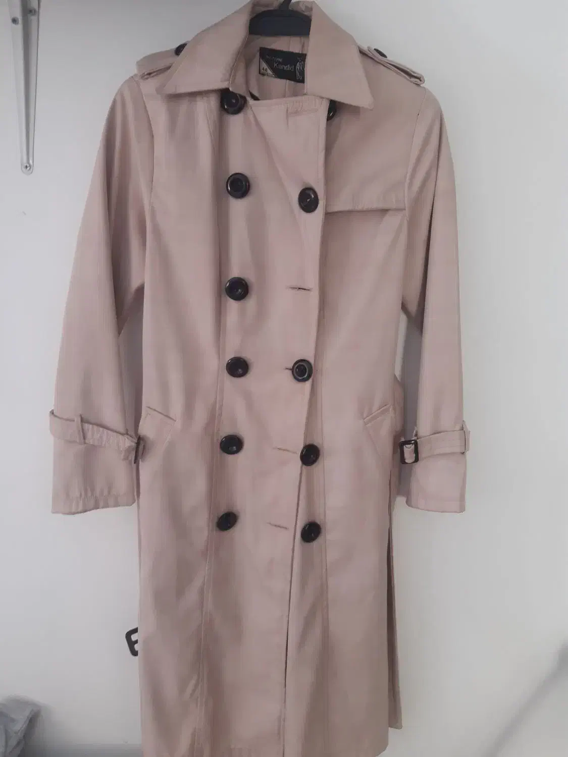 بارانی ضداب|لباس|رشت, گیل|دیوار