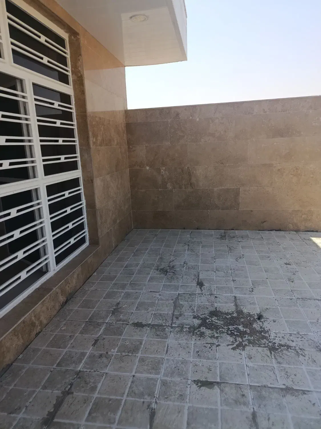 نیازمند کارگر کاشیکاری|استخدام معماری، عمران و ساختمانی|شیراز, نیستان|دیوار