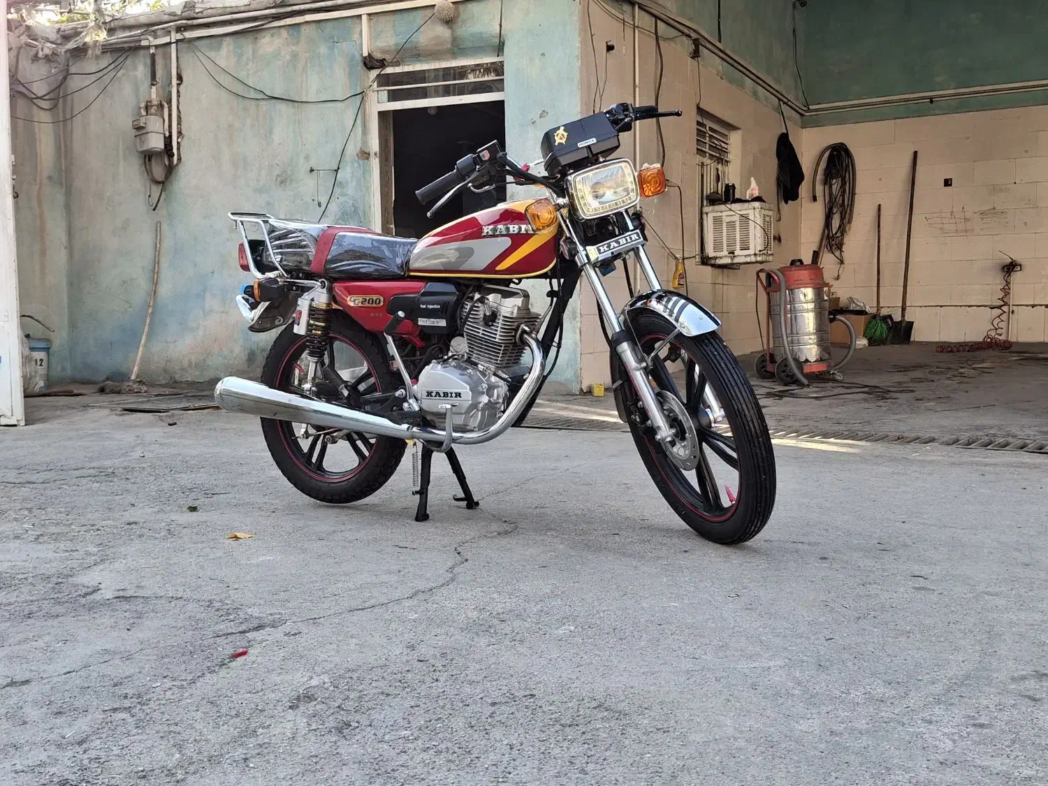 موتور ۲۰۰ کبیر|موتورسیکلت|شهرکرد, |دیوار