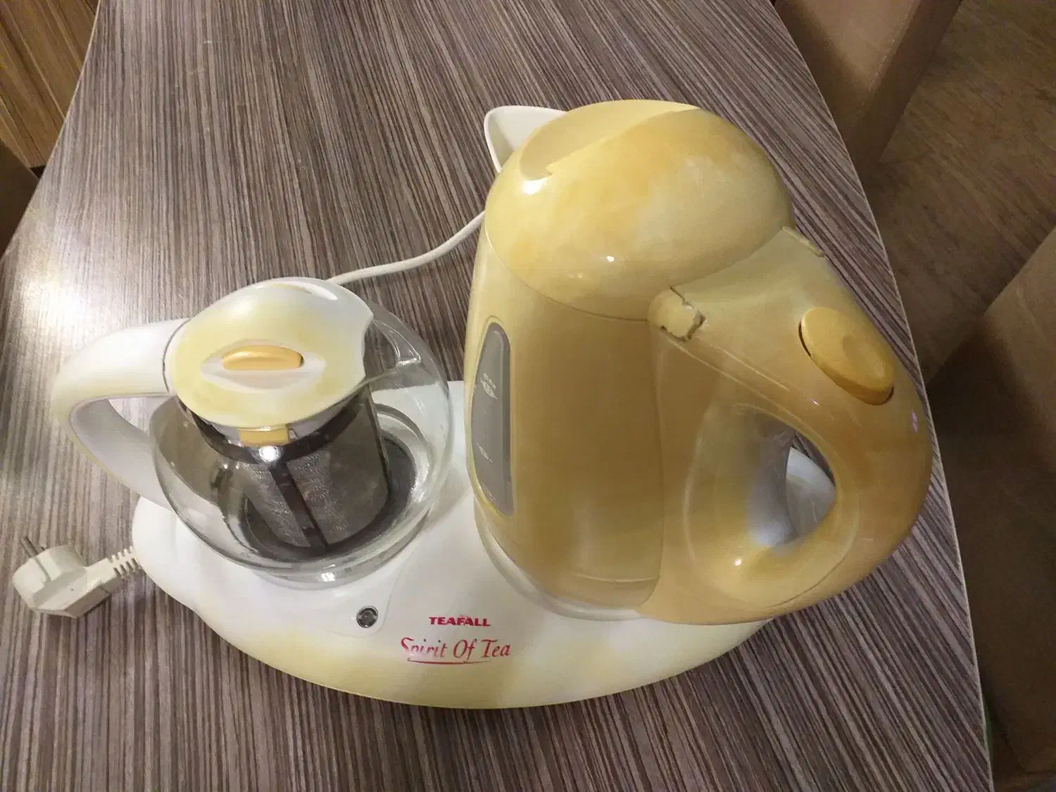 چایی ساز تفال|سماور، چایساز، قهوهساز|رشت, سعدی (تختی)|دیوار