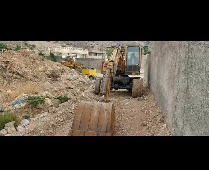 فروش سه دنگ یاکامل بیل مکانیکی کماتسو۱۰۰|خودرو سنگین|شیراز, ارم|دیوار