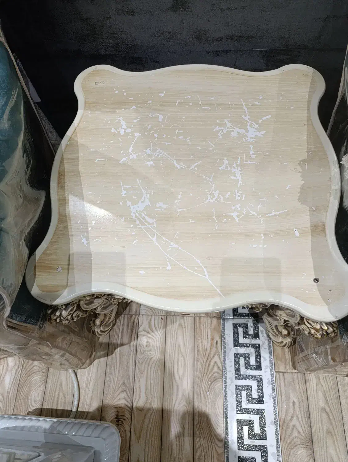 میز عسلی|مبلمان خانگی و میز عسلی|قم, قلعه کامکار|دیوار