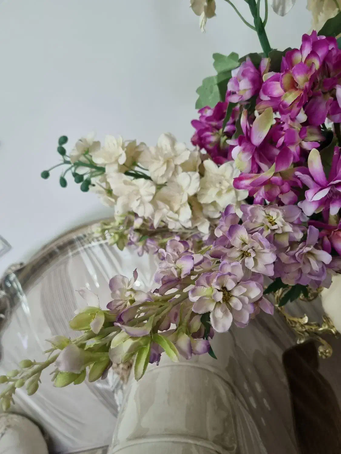 گل و گلدان ویراکیش|گل مصنوعی|محمدیه-قزوین, |دیوار