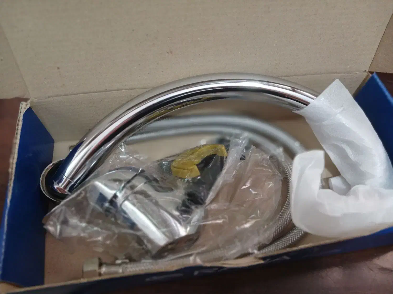 شیرآلات مارک رها  استیل بینظیر  پخش هستیم|لوازم حمام|سبزوار, سیادتی|دیوار