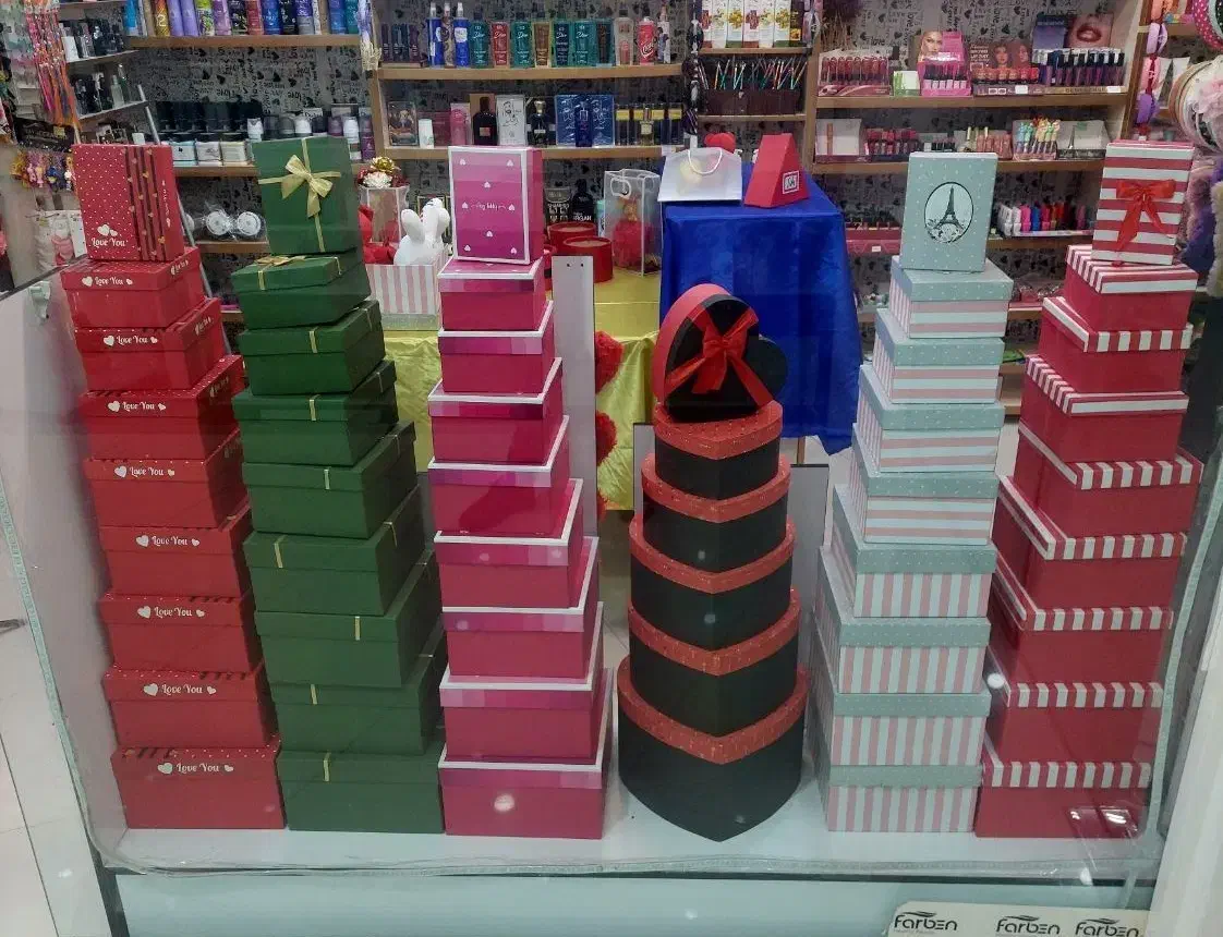 جعبه هدیه ، باکس هدیه ، وسایل تزیین ، تنوع بالا|کارت هدیه و تخفیف|جهرم, |دیوار