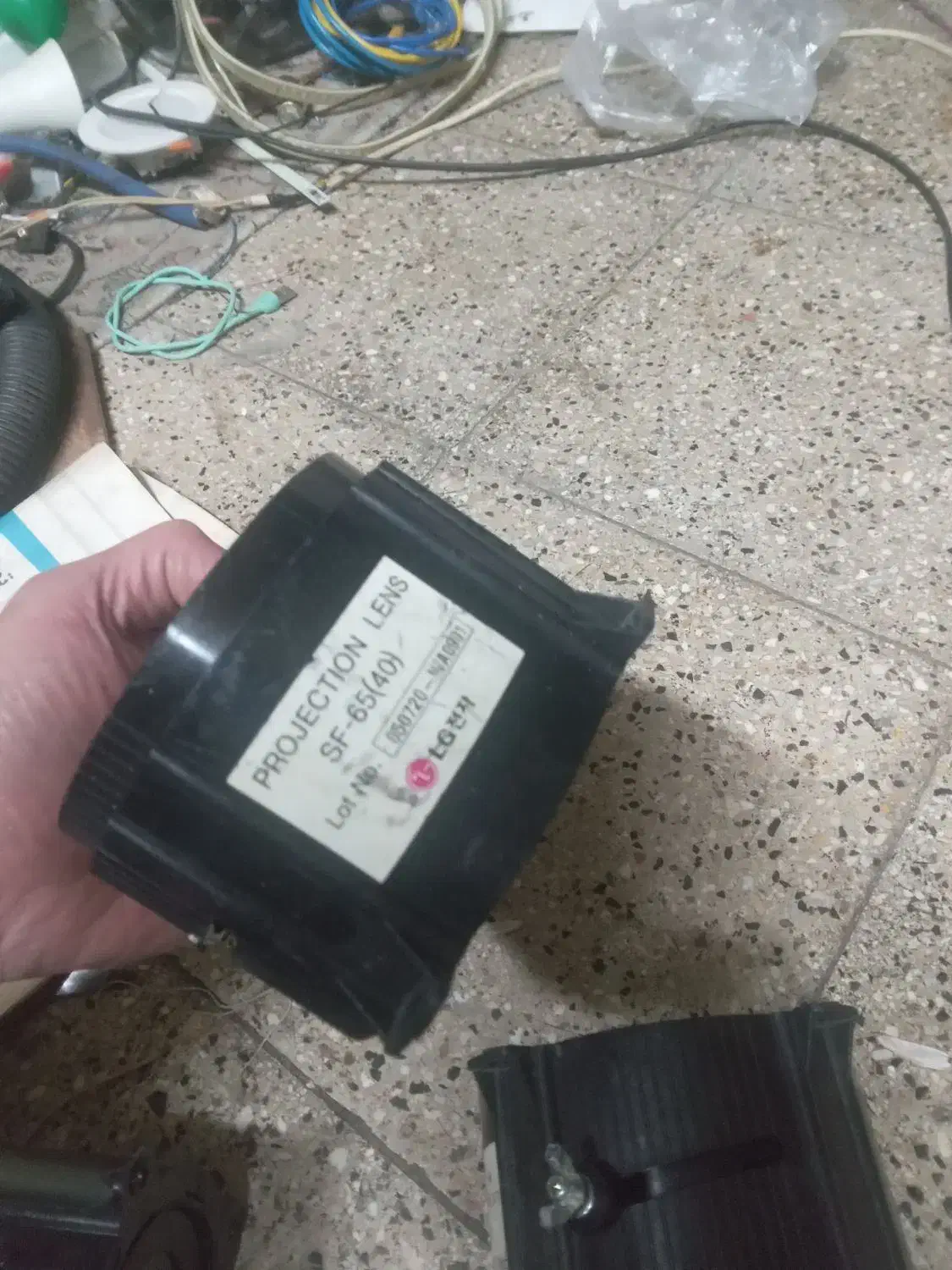 لنز پروژکتور  زربین|تلویزیون و پروژکتور|تهران, کیانشهر|دیوار