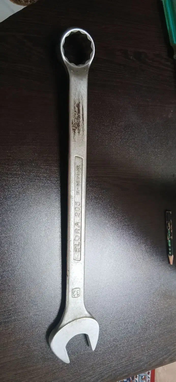 الورا32قدیمی|کلکسیون اشیاء عتیقه|اصفهان, شاهد|دیوار