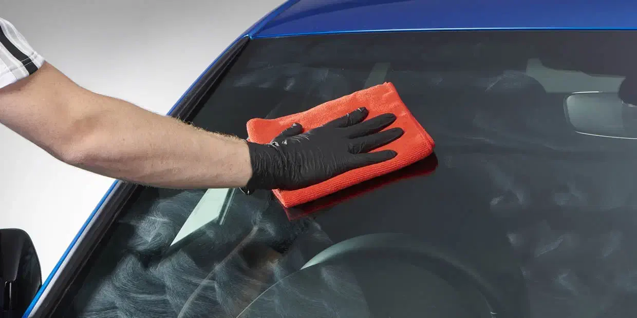 پولیش شیشه و چراغ خودرو سرویس سیار|خدمات موتور و ماشین|شیراز, معالیآباد|دیوار