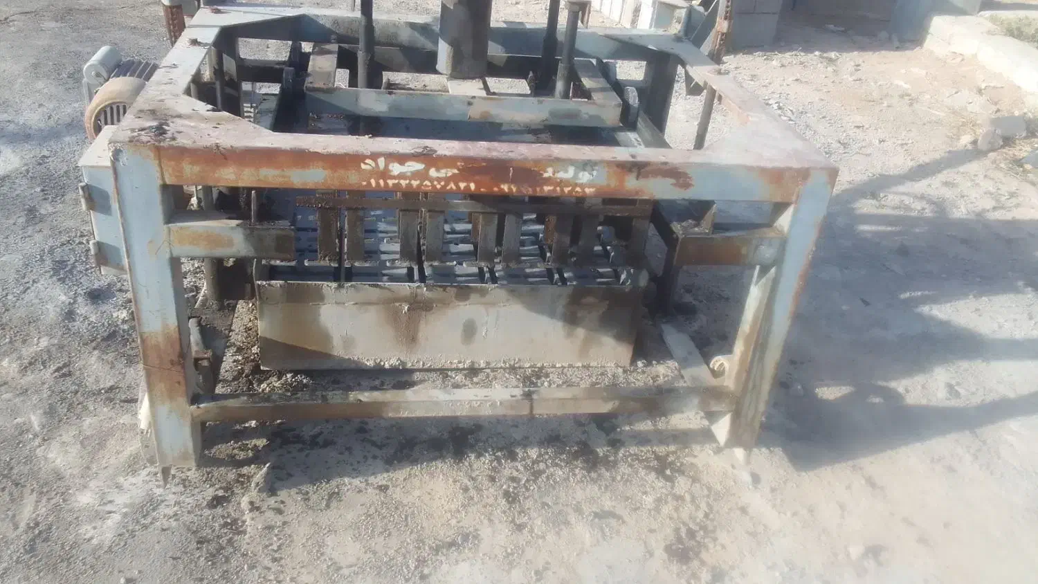 دستگاه بلوک زنی|ماشین‌آلات صنعتی|بجنورد, |دیوار