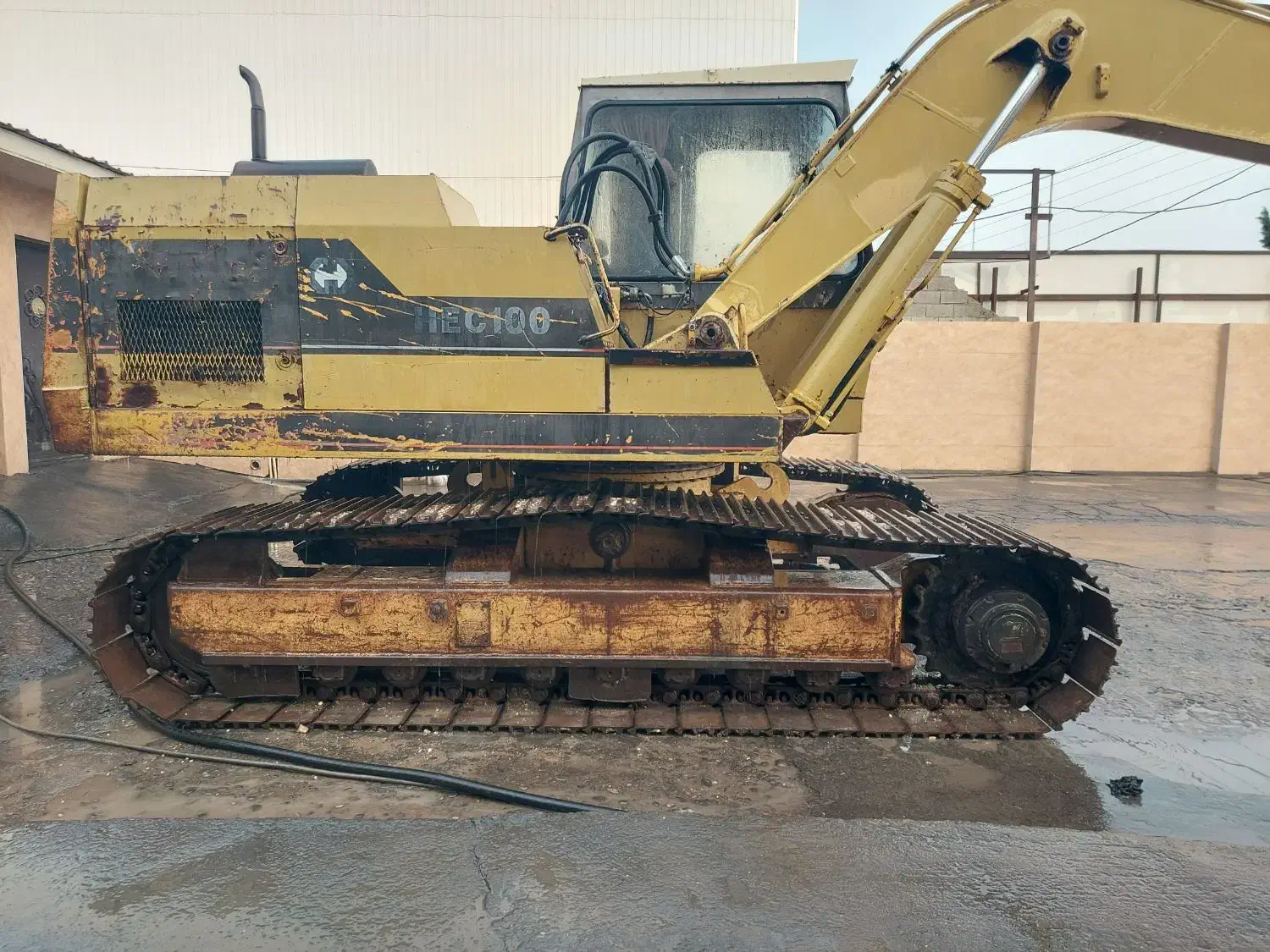 بیل مکانیکی  اچ سی ۱۰۰ بی در حد نو|خودرو سنگین|امیرکلا, |دیوار