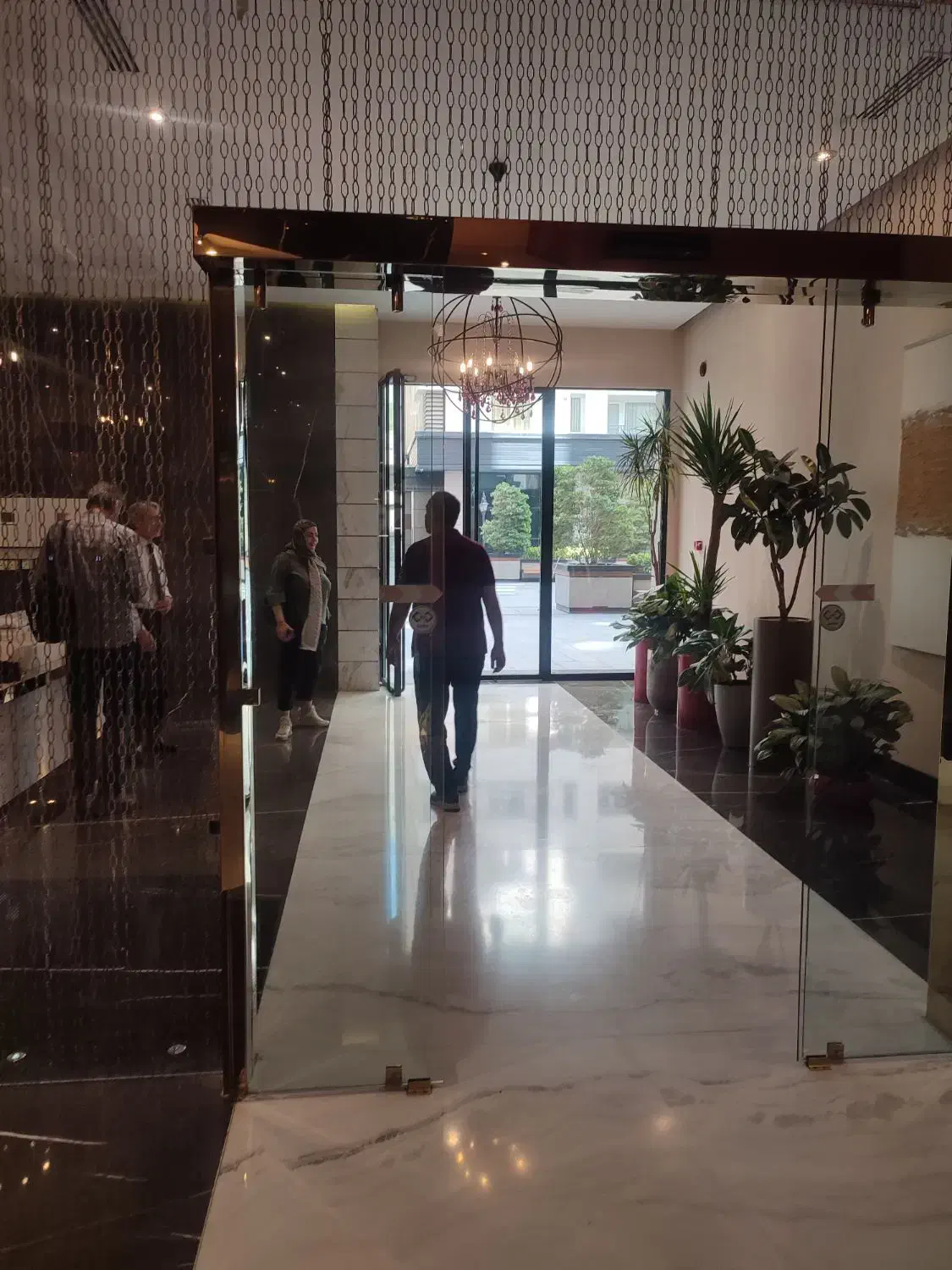 فروش 148متری سه خوابه دربرج سفید|فروش آپارتمان|تهران, شهرک شهید باقری|دیوار