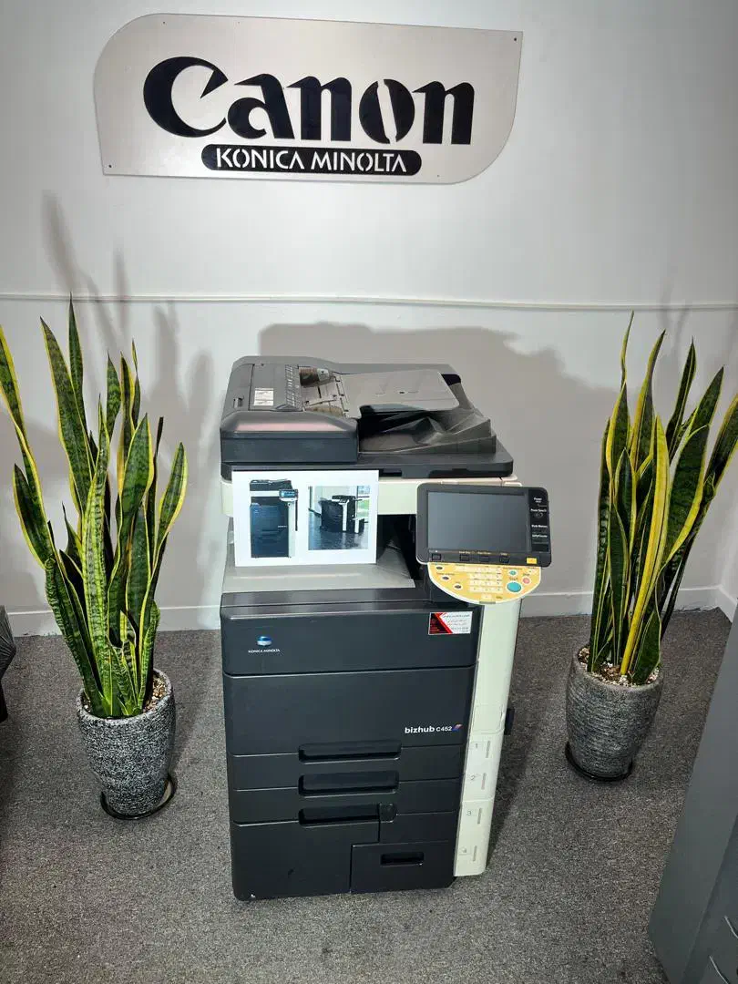 کونیکا ۴۵۲  /پرینتر رنگی|پرینتر، اسکنر، کپی، فکس|اصفهان, باغ زرشک|دیوار