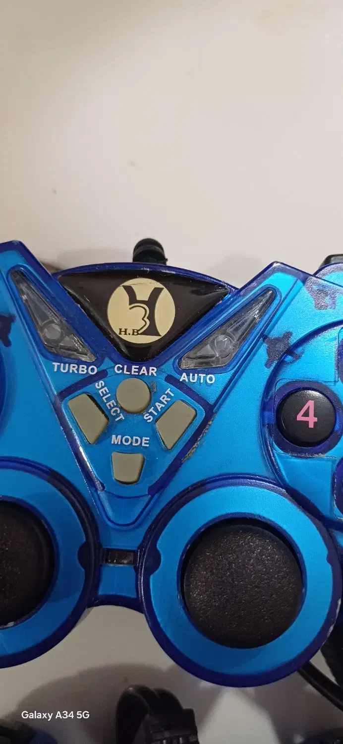 دو دست دسته بازی اچ بی|کنسول، بازی ویدئویی و آنلاین|پردیس, فاز ۱۱|دیوار