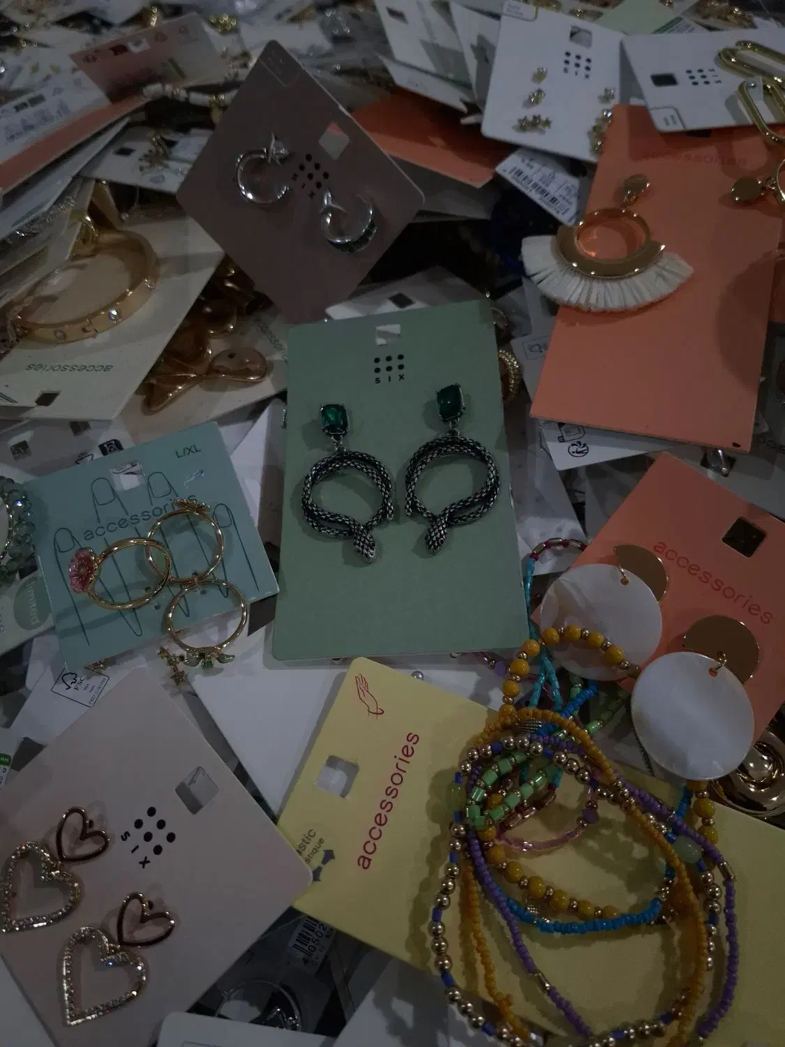 بدلیجات کیلویی|بدلیجات|قدس, شهر‌قدس|دیوار