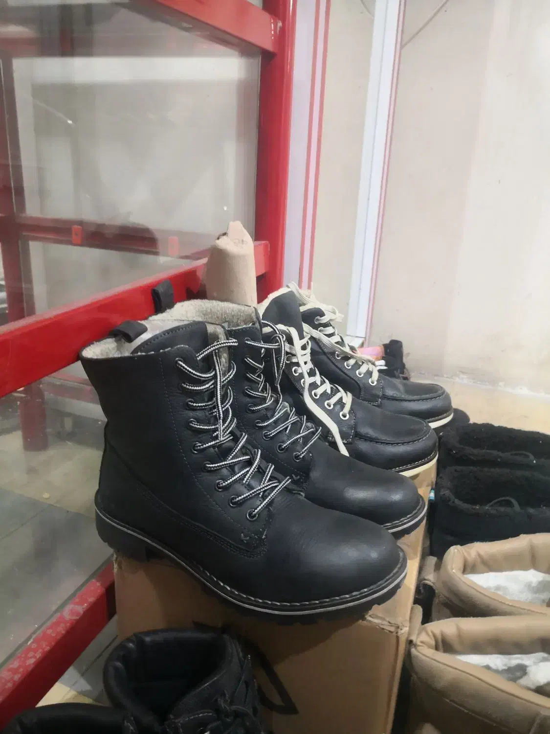 بوت زنانه استوک وتاناکورا|کیف، کفش، کمربند|شهرکرد, |دیوار