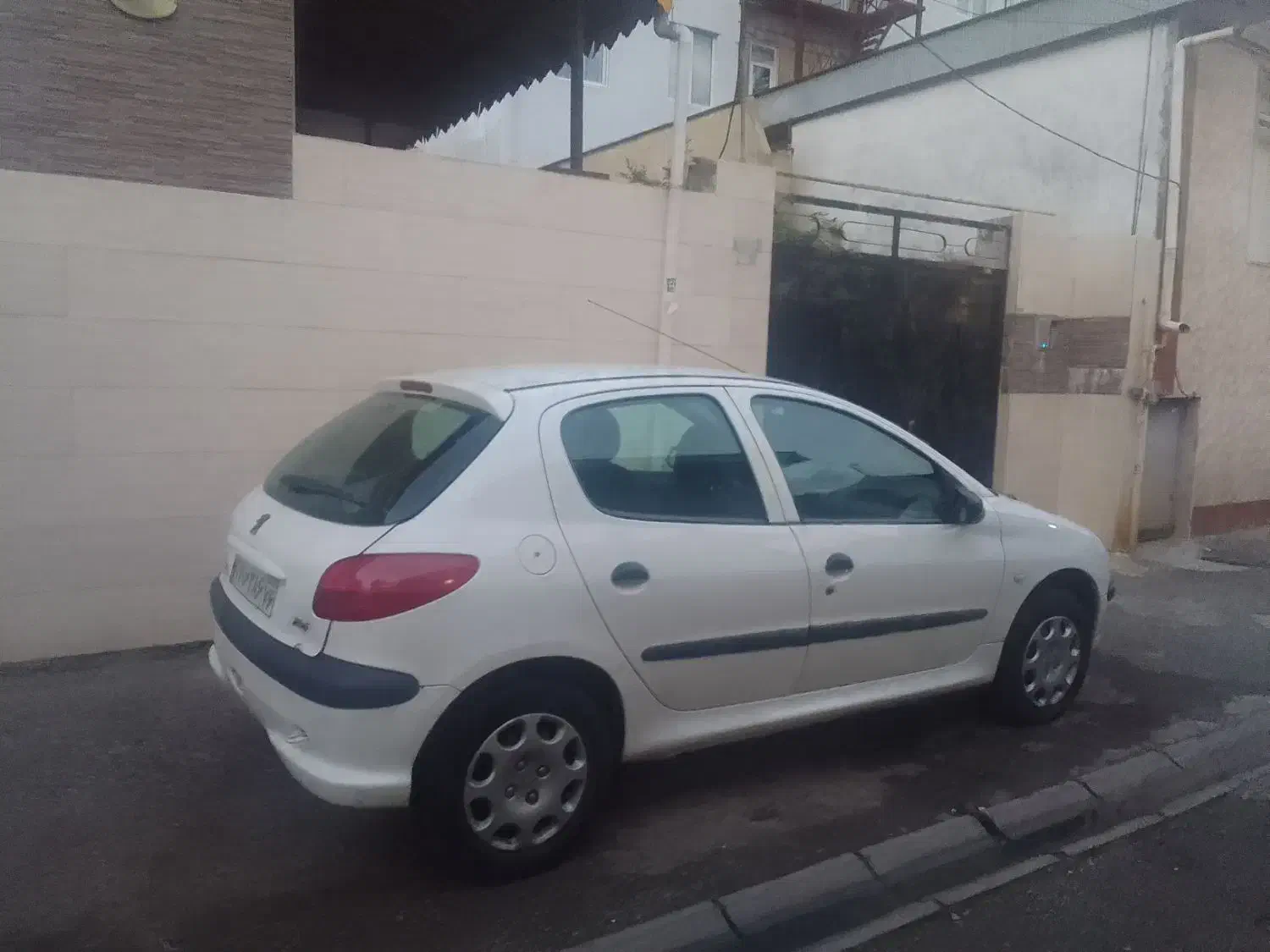 پژو۲۰۶ مدل ۹۰ معاوضه|خودرو سواری و وانت|بندر انزلی, جهانگانی|دیوار