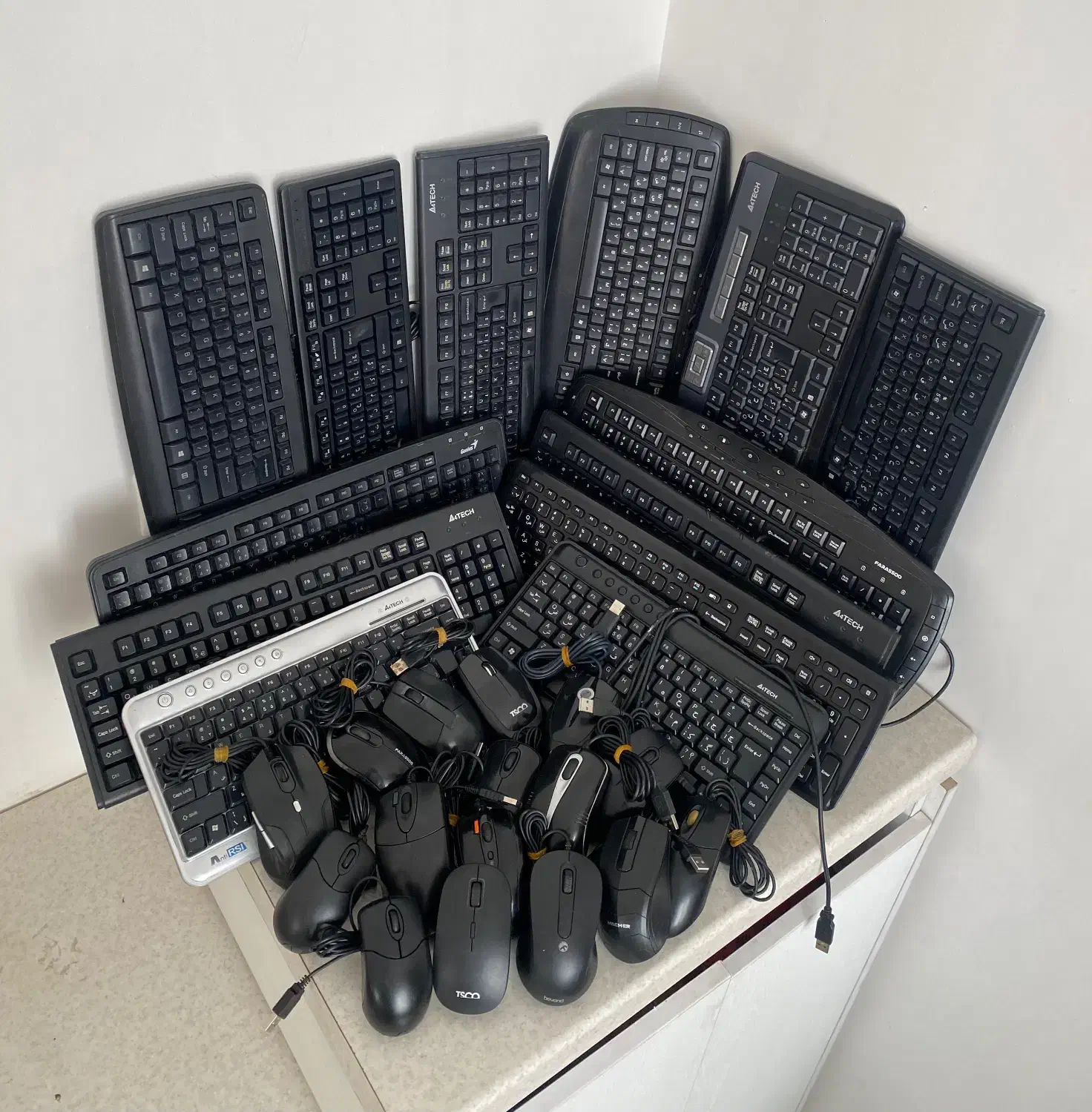 ست موس و کیبورد درحد نو|قطعات و لوازم جانبی رایانه|ری, جوانمرد قصاب|دیوار