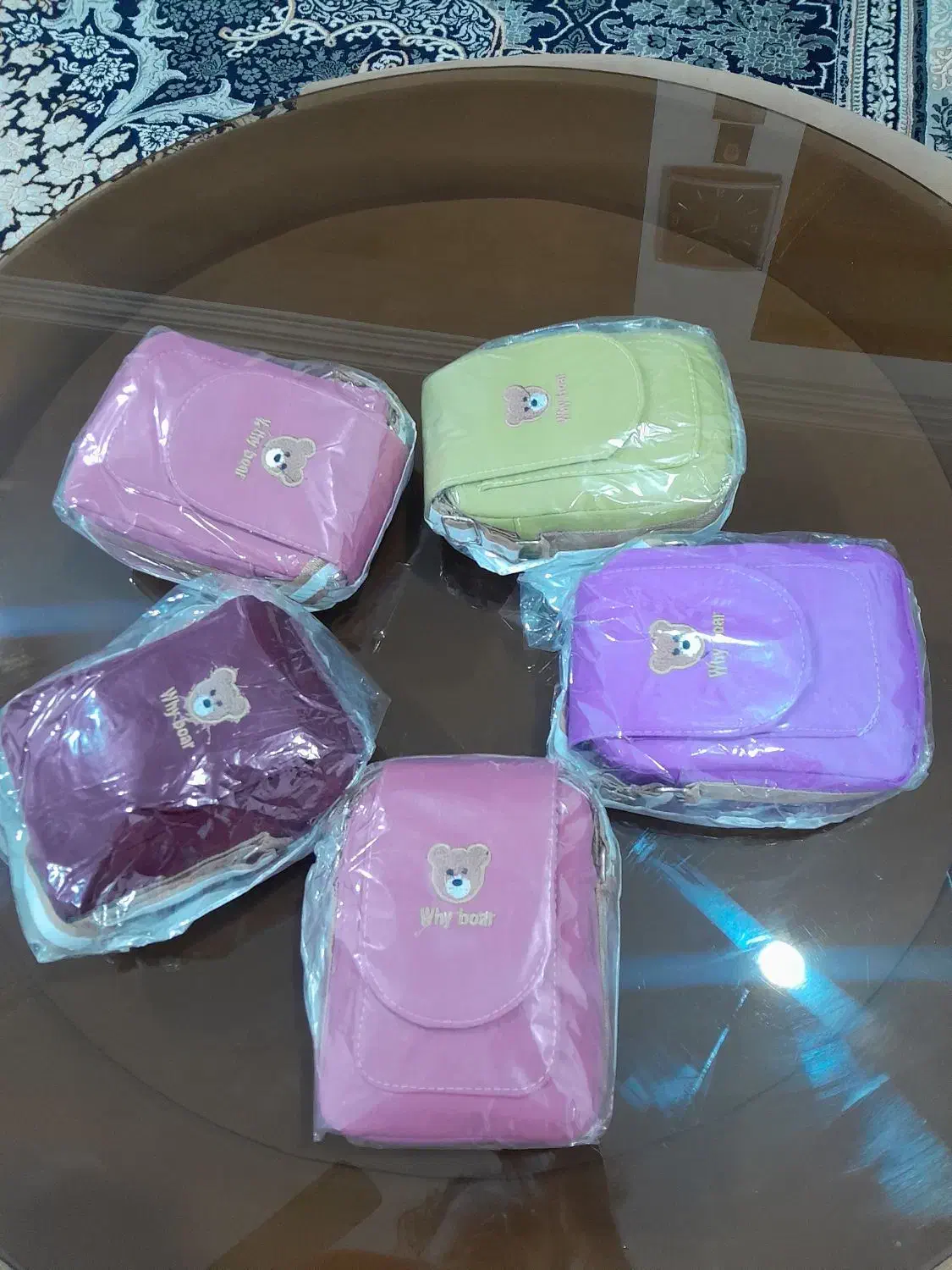 تعدادی کیف قیمت از200تا260|کیف، کفش، کمربند|جم, |دیوار