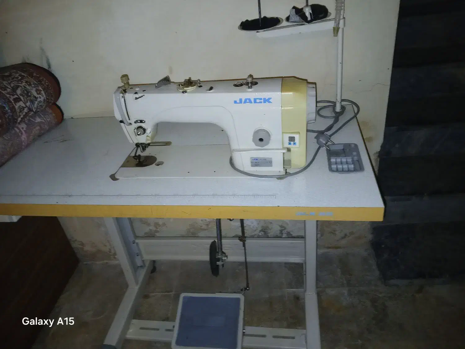 چرخ راسته دوز صنعتی تک سوزنه و دو سوزنه|چرخ خیاطی و ریسندگی|خرمدره, |دیوار