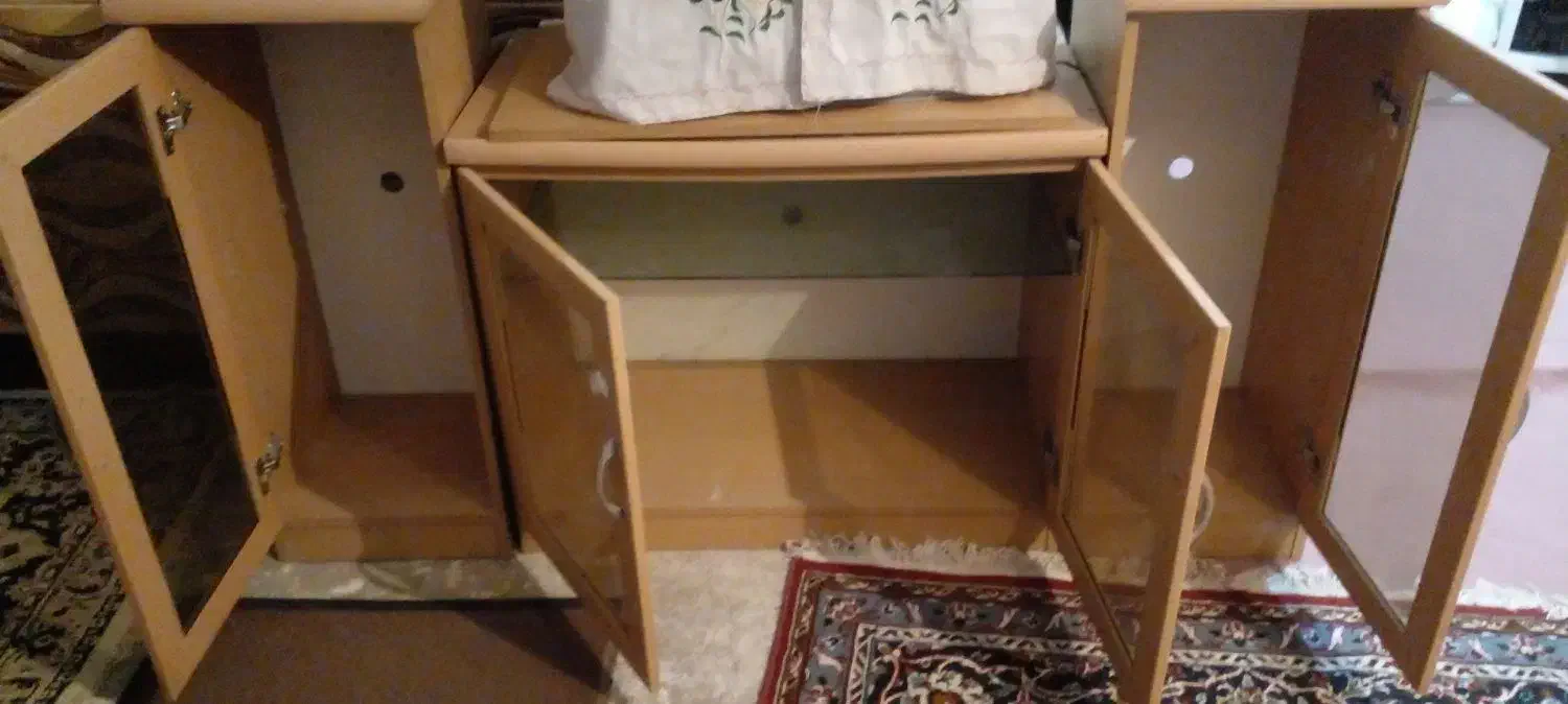 به علت جا بجا یی|میز تلویزیون|مسجد سلیمان, |دیوار