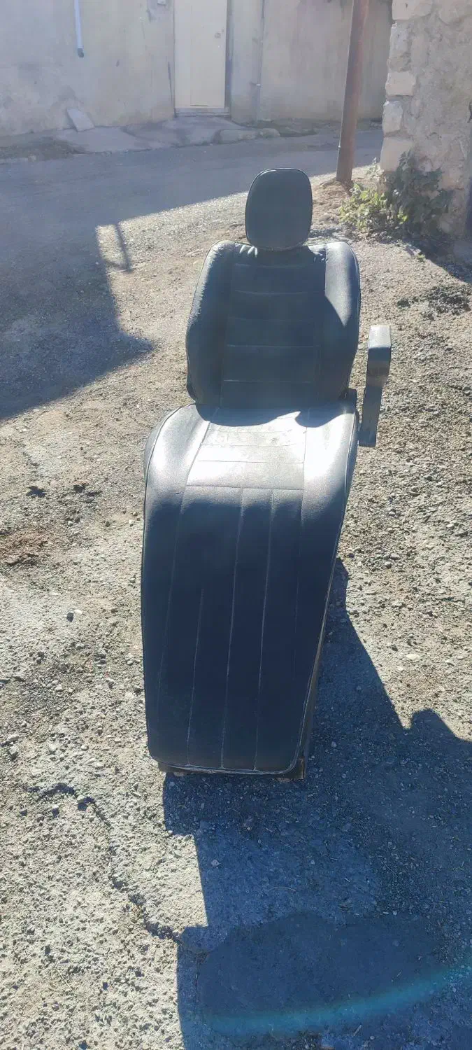 صندلی|صندلی و نیمکت|ایوان, |دیوار