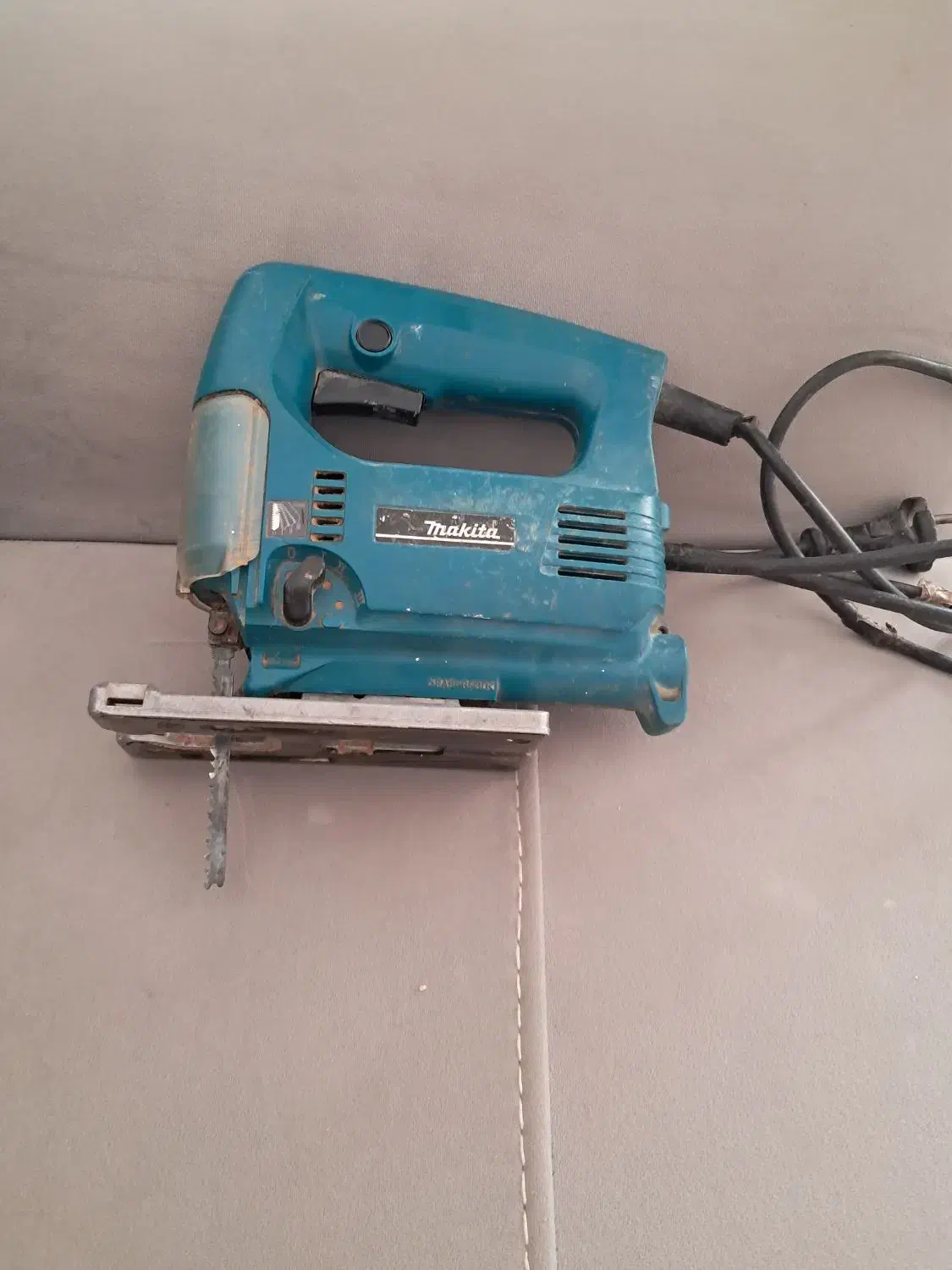 اره چکشی ماکیتا و منگنه ماکیتا|ابزارآلات|بجنورد, |دیوار