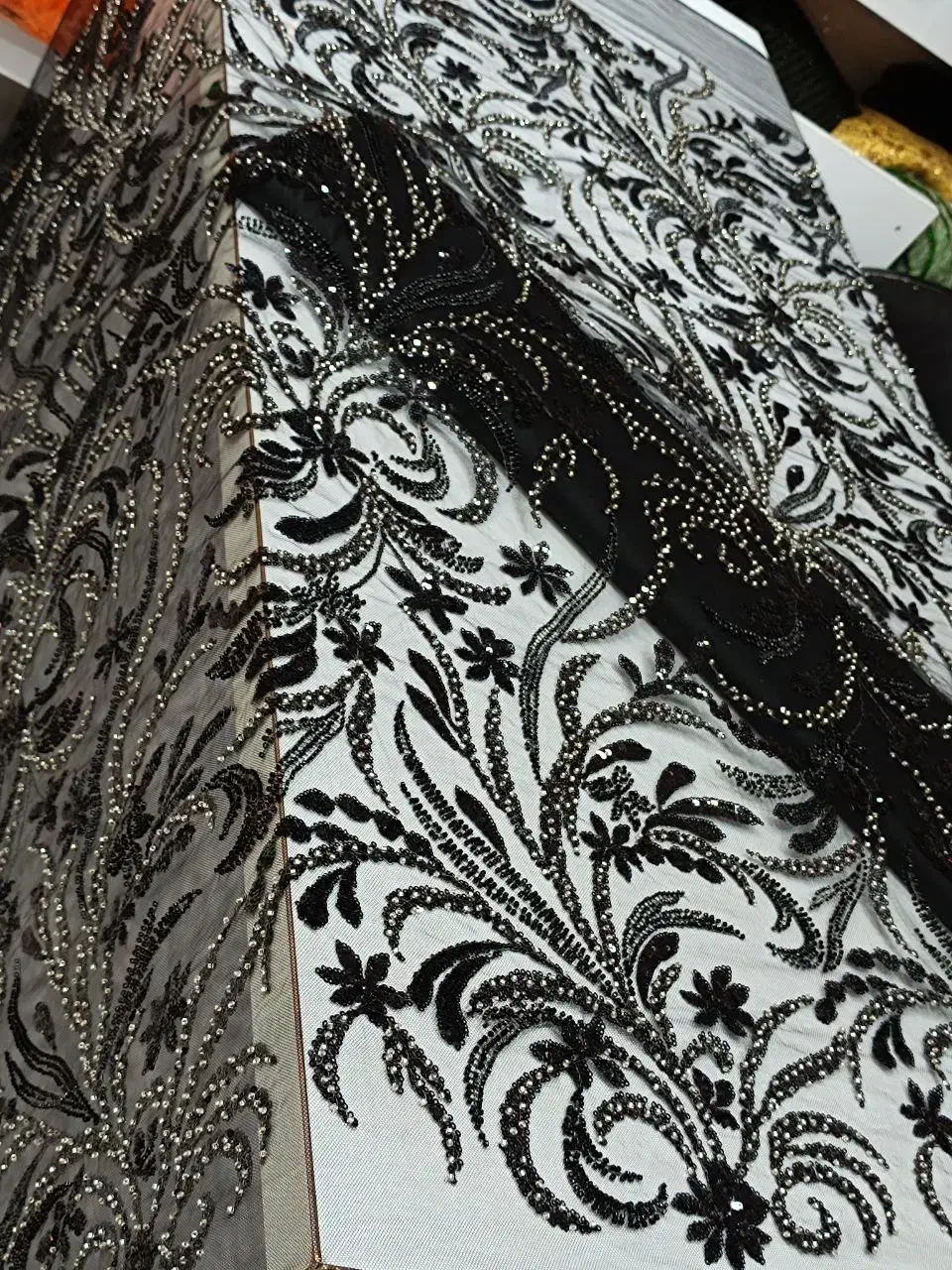 پارچه ملیله دوزی|لباس|بوکان, |دیوار