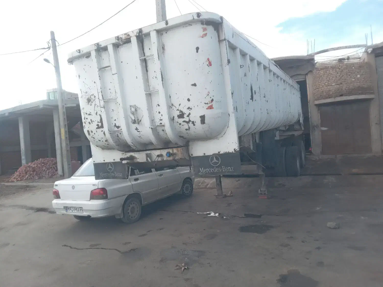 ترلی کمپرسی|خودرو سنگین|میاندوآب, |دیوار