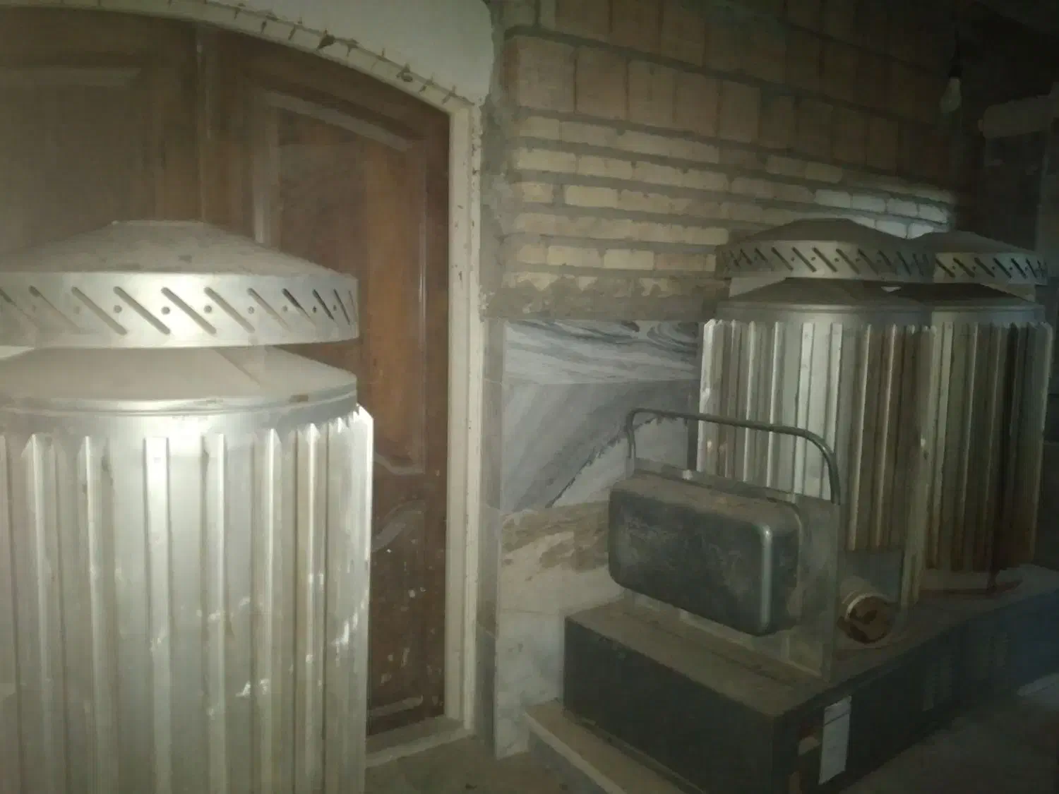 بخاری صنعتی، پنجره، درب، پشتی|مصالح و تجهیزات ساختمان|اسلامشهر, شهرک احمدیه|دیوار