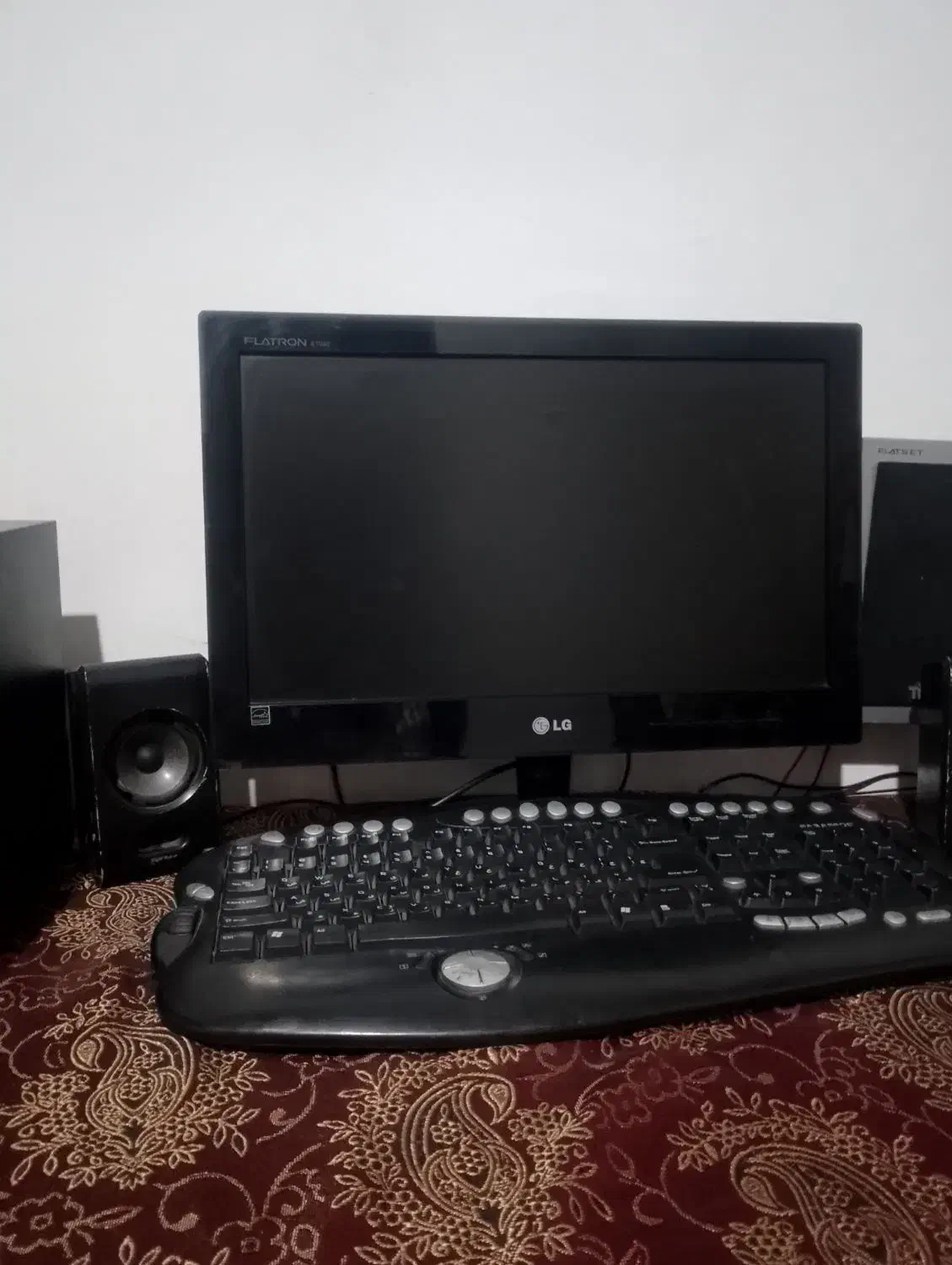 کامپیوتر|رایانه رومیزی|اصفهان, سروستان|دیوار