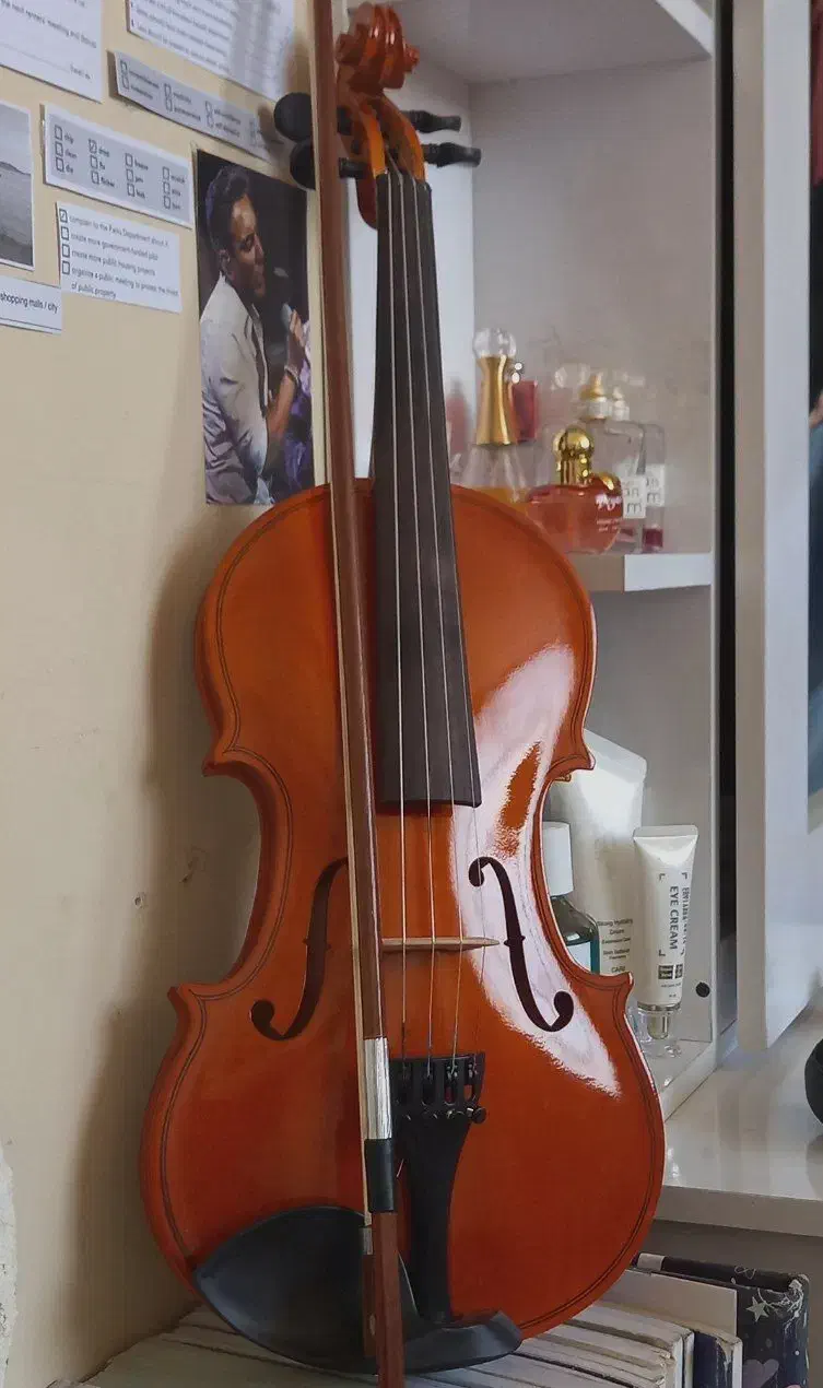 ویولون|ویولن|مبارکه, |دیوار