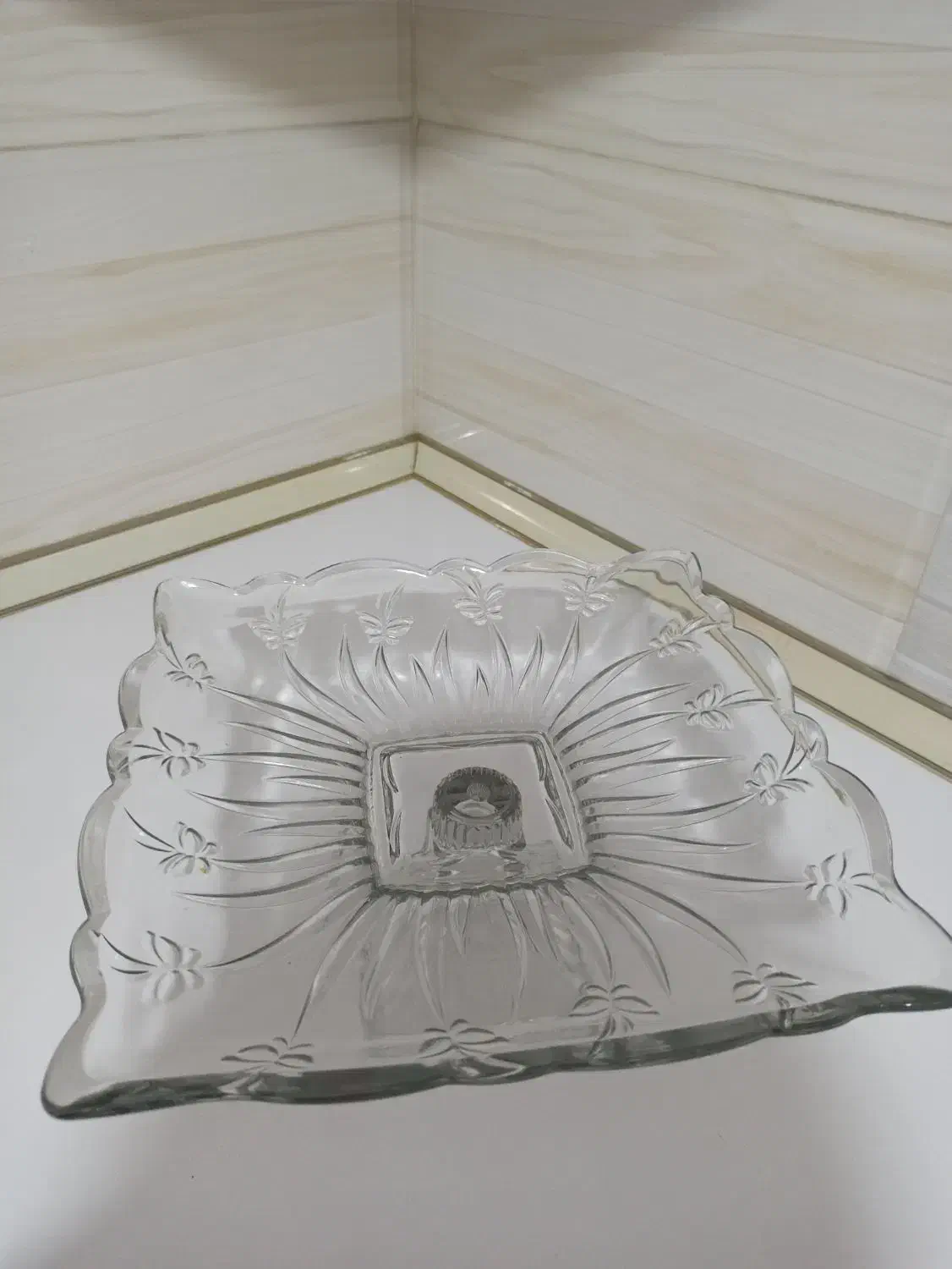 شیرینی خوری|ظروف سرو و پذیرایی|قم, ولیعصر|دیوار