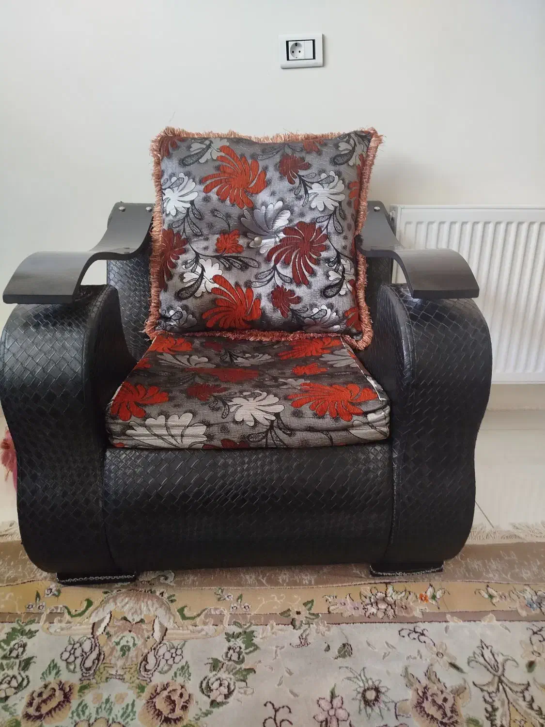 مبل راحتی|مبلمان خانگی و میز عسلی|اصفهان, میرعماد|دیوار