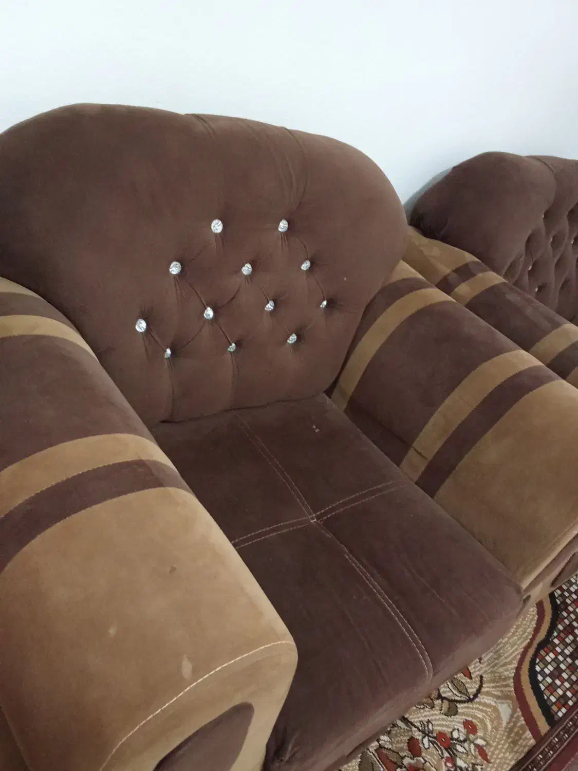 کمد و تخت و مبل راحتی 8نفره|مبلمان خانگی و میز عسلی|نوشین شهر, |دیوار