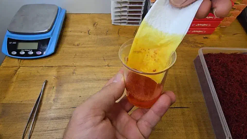 فروش خرده و عمده|خوردنی و آشامیدنی|شاهین‌شهر, فدک|دیوار